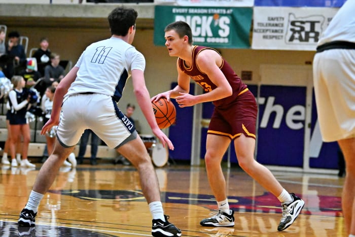a Wilsonville Redmond 5A Oregon boys basketball quarterfinal 2024 Leon Neuschwander 42